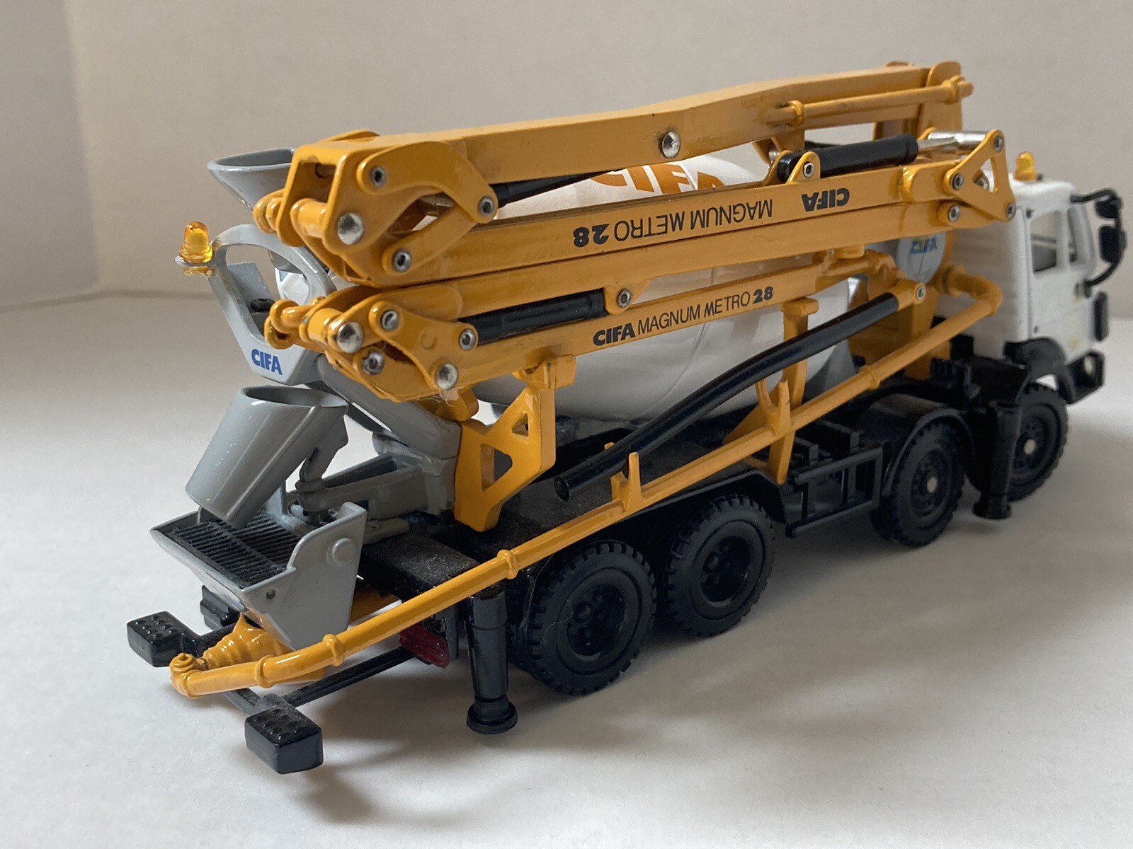 Concrete Mixer & Pumper CIFA Magnum Metro 28 Cement Mixer Diecast 1:47 ?Norscot