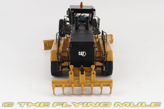 Diecast Masters 1:50 24 Motor Grader