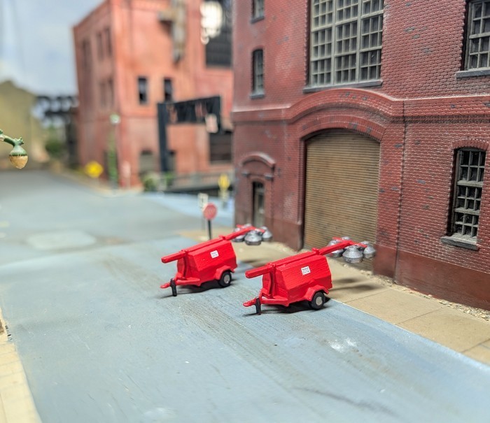 Custom Built 1/87 HO Scale 3d Printed Set of 2 Portable Light Tower Trailers.