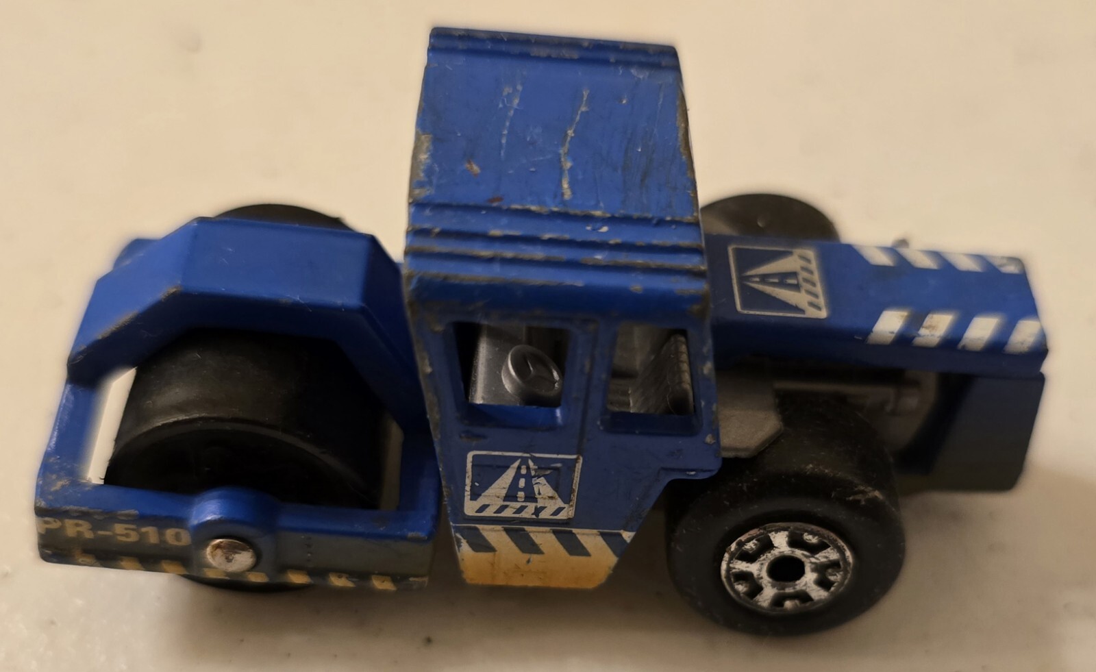 1979 Matchbox Blue Stream Road Roller PR-510 Black White Two Tone Construction