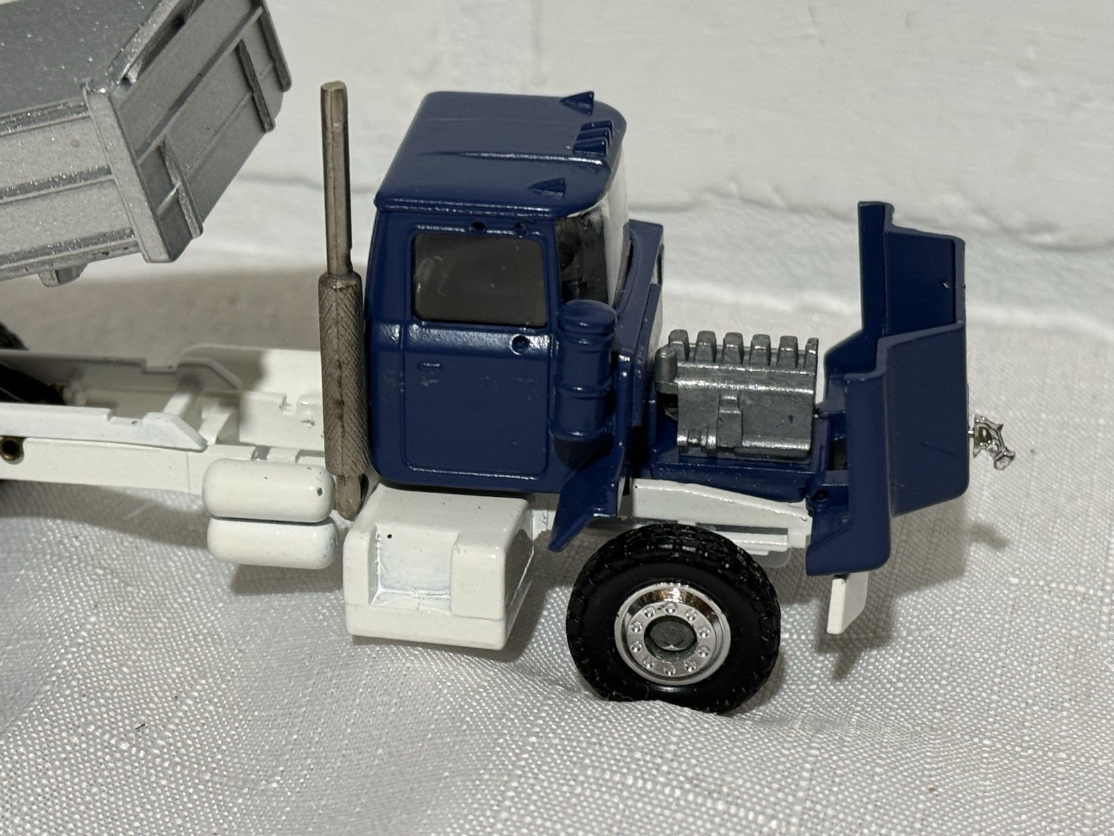 Conrad 1:50 Blue Cab Mack R Model Dump Truck #3640 With Box Diecast Metal