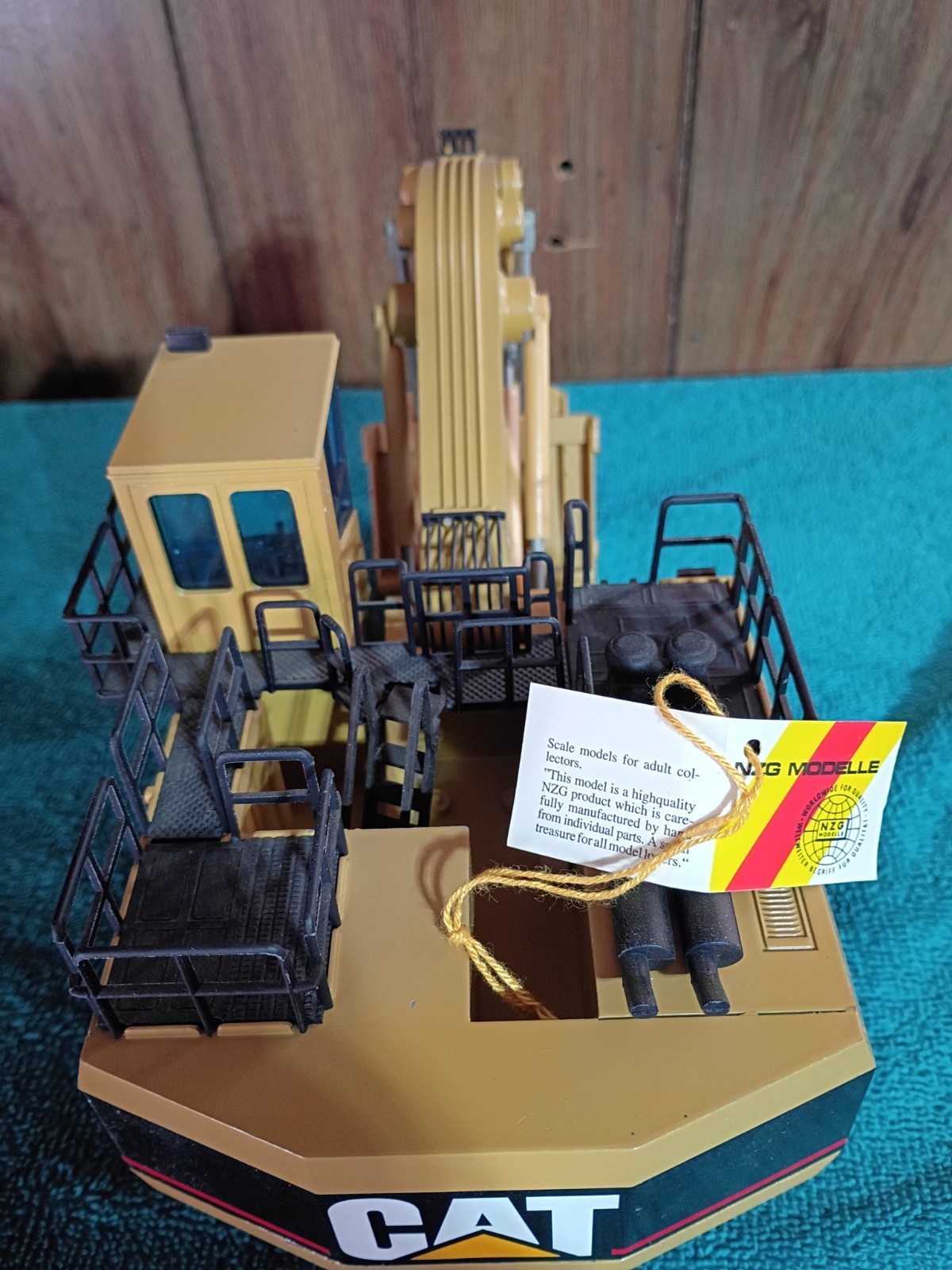 1/50 scale caterpillar 5130 front shovel by NzG
