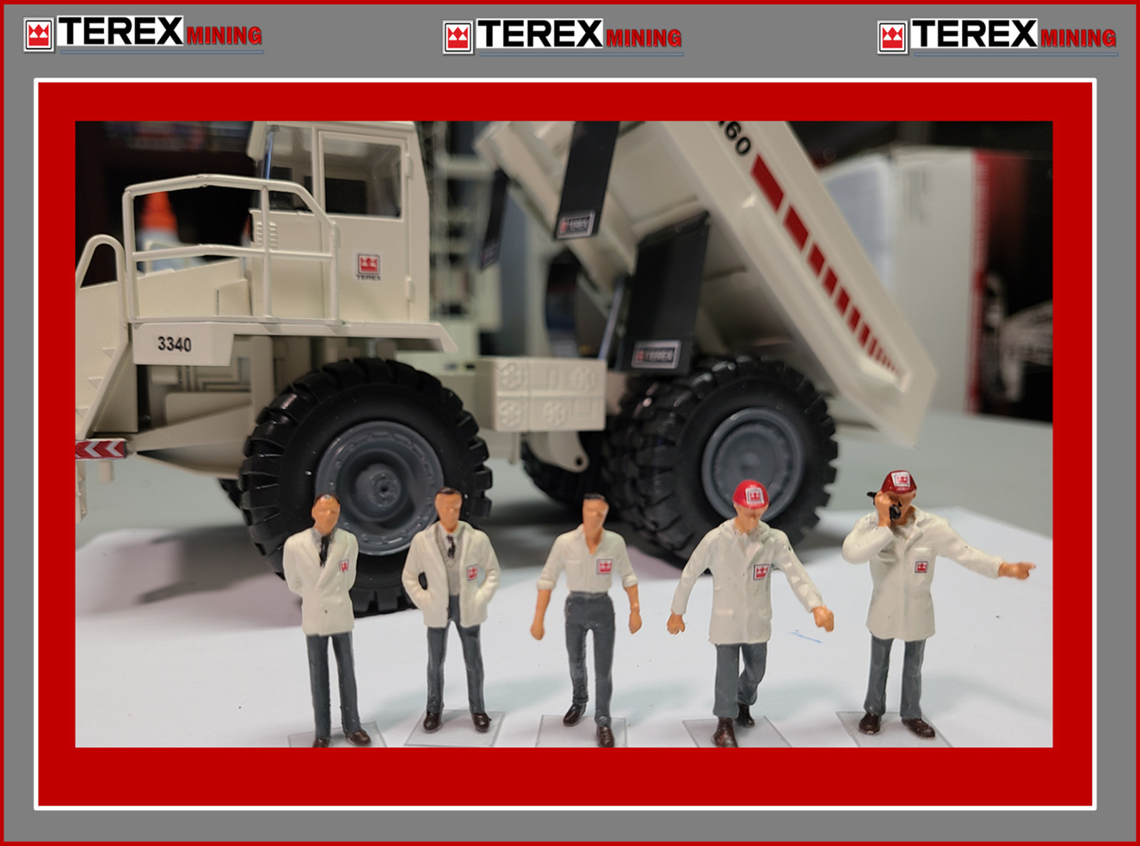 1/50 TEREX GM Mining Figure Set (5) – authentic paint and decals!