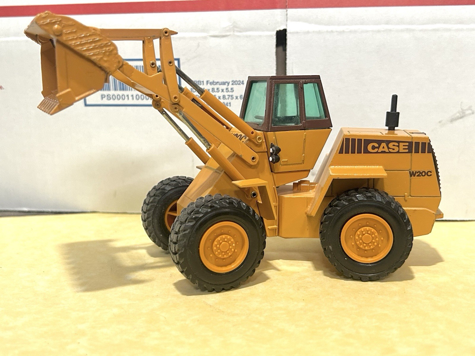 NZG 1/35 Scale Cusmtom CASE W20C Wheel Loader w/Drott 4-in-1 Bucket (W. Germany)