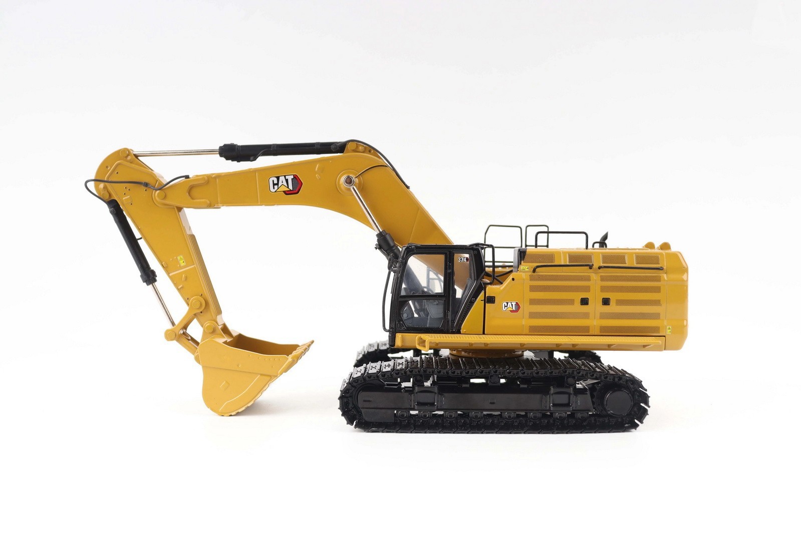 DM 1/50 Scale Cat 374 Next Generation Excavator Diecast Model 85793 Collection