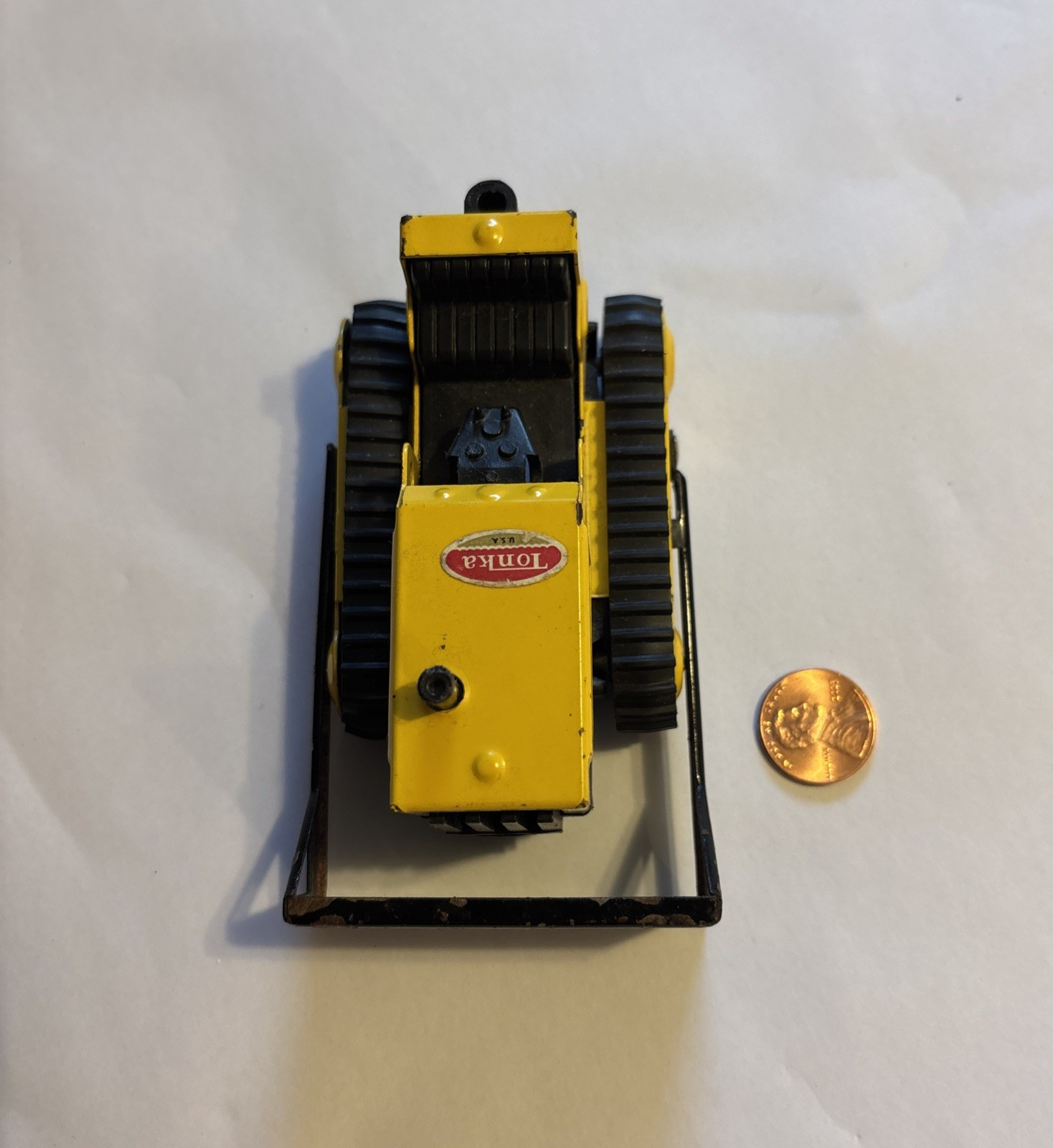 Vintage 1970’s Tonka Yellow Mini Bulldozer Earthmover Tractor Die-Cast Metal 4″