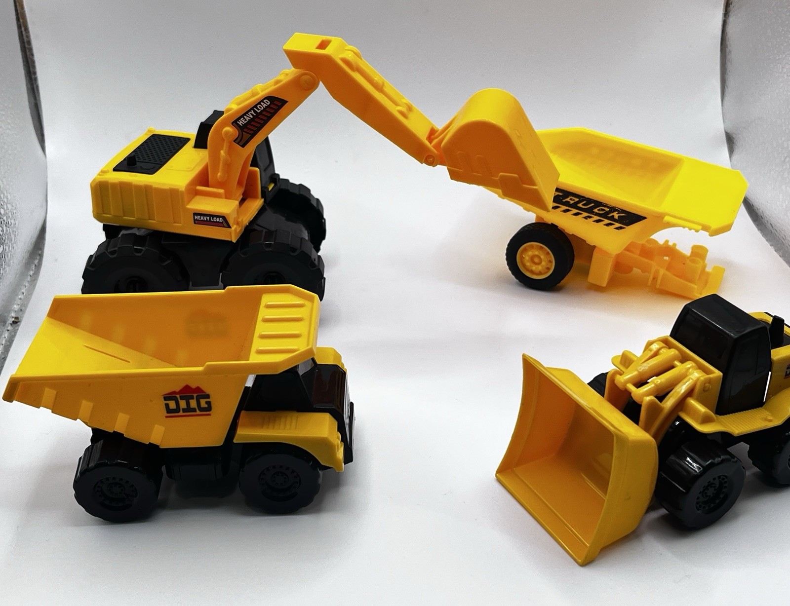 CAT – Yellow Construction Vehicles – Dump Truck, Excavator, Loader – Kids Toys
