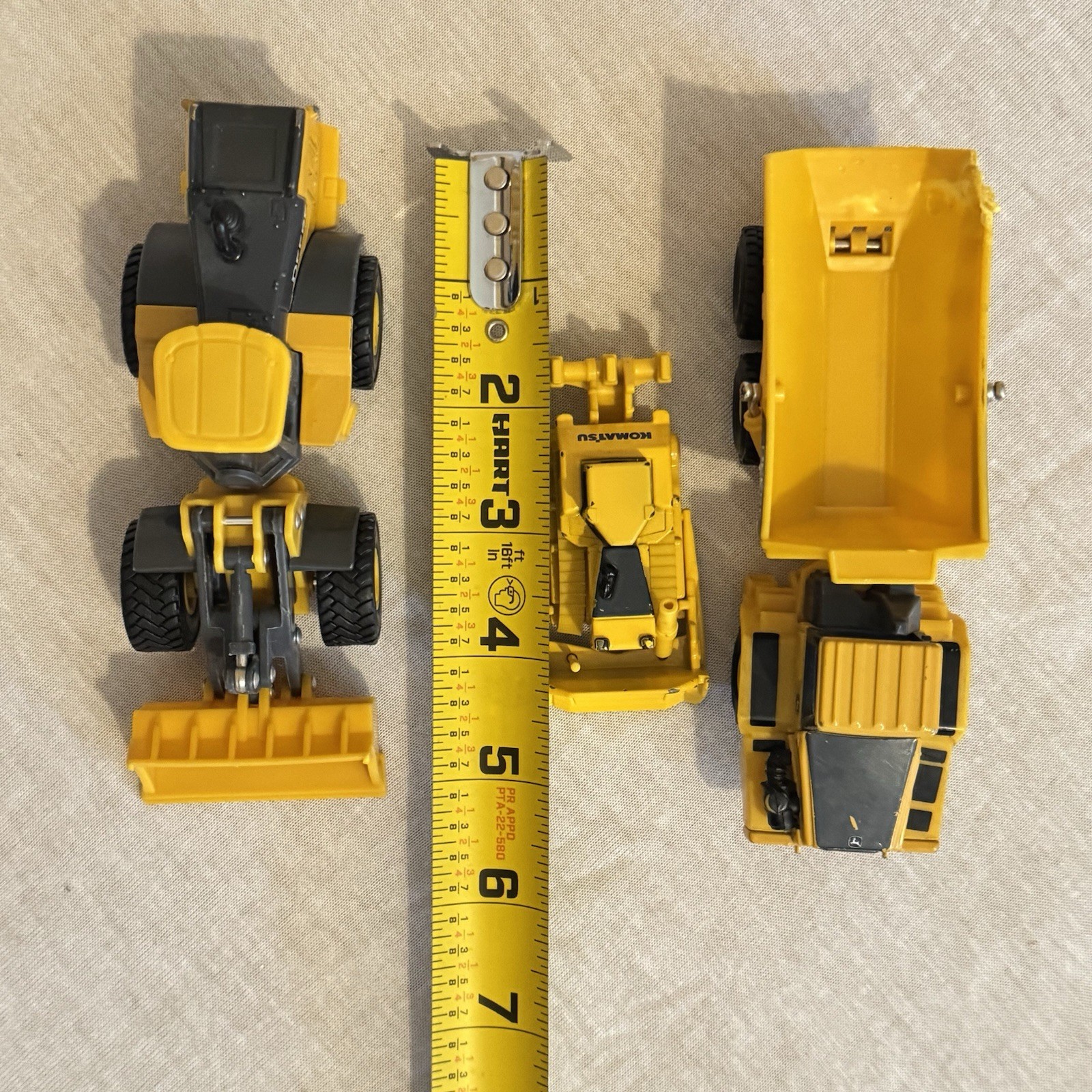 Lot Of 3 ERTL Tomy John Deere Komatsu Metal Heavy Equipment Loader Dozer Haul