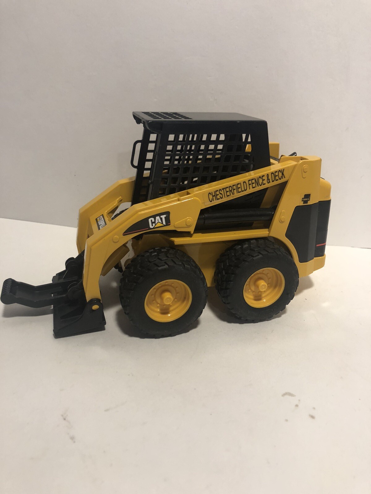 Bruder Cat Caterpiller Skid Steer Loader Wheeled 1:16