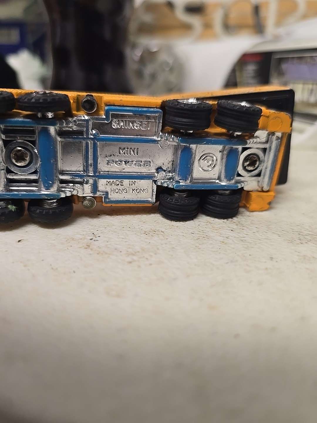 Shinsei Mini Power Model 4124: Mitsubishi Fuso K1300 Truck, Kato Hydraulic NK750