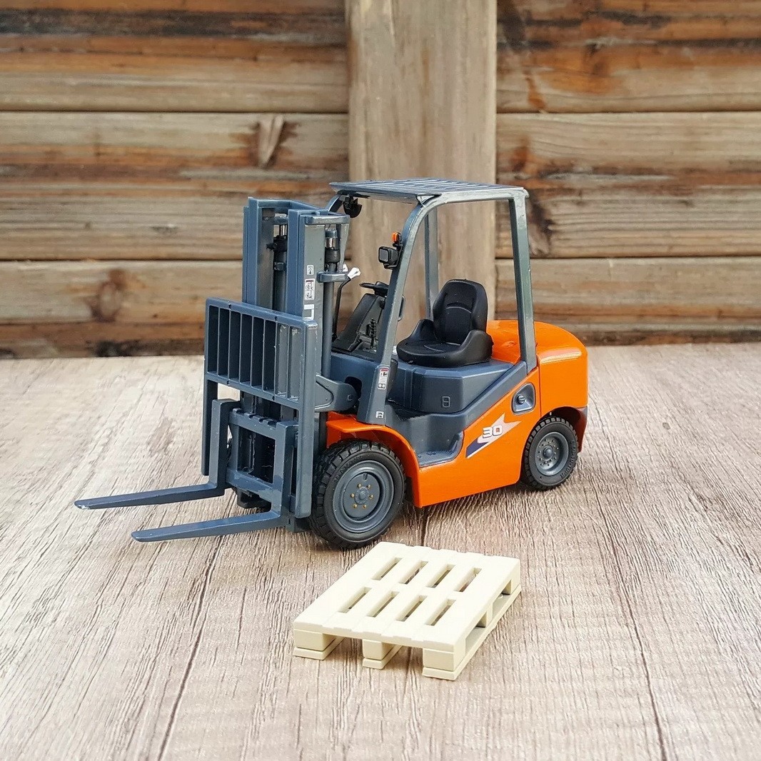 1/25 Scale HELI CPCD30 Forklift Truck Diecast Model Collection Toy Gift NIB