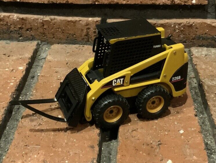 Norscot CAT Bobcat Forklift Metal Toy Vehicle #226B 2.5″ Tall