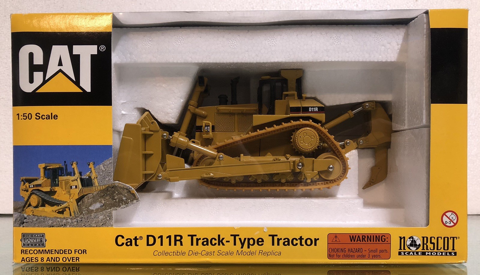 Norscot 55025 CAT D11R Track-Type Tractor 1:50 Scale Diecast