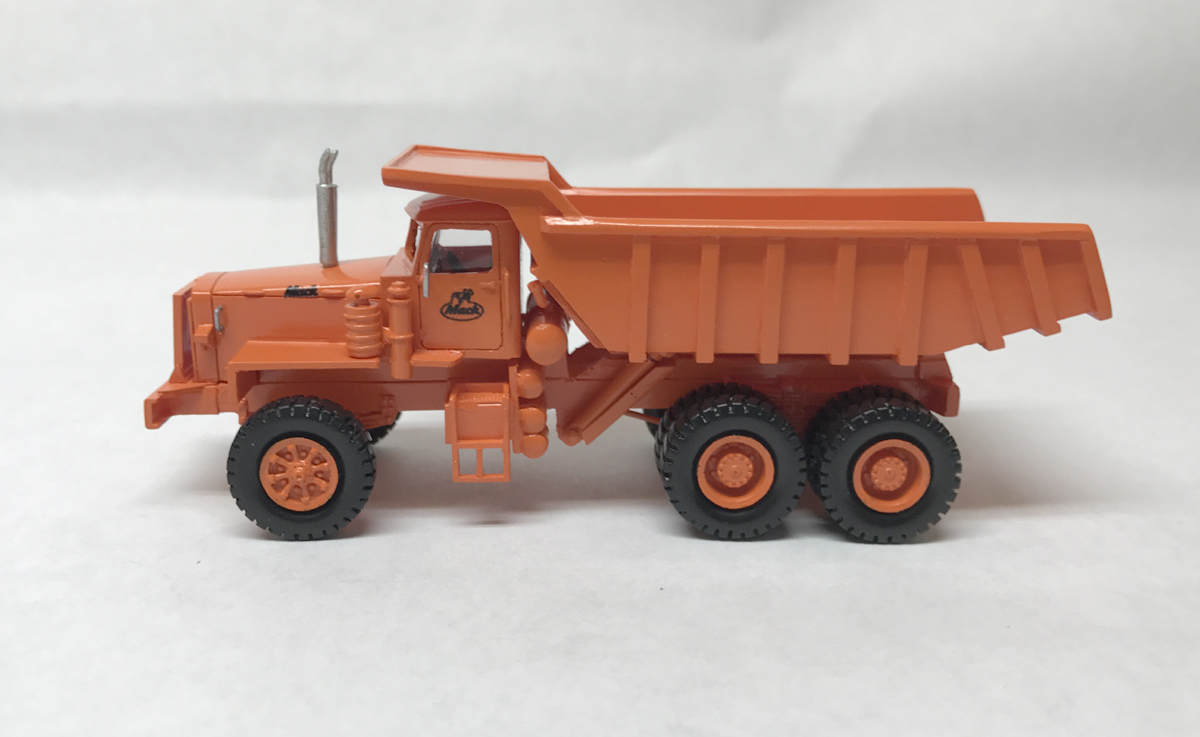 HO 1/87 MACK LRVSW 6×4 34tons – Ready Made Resin Model