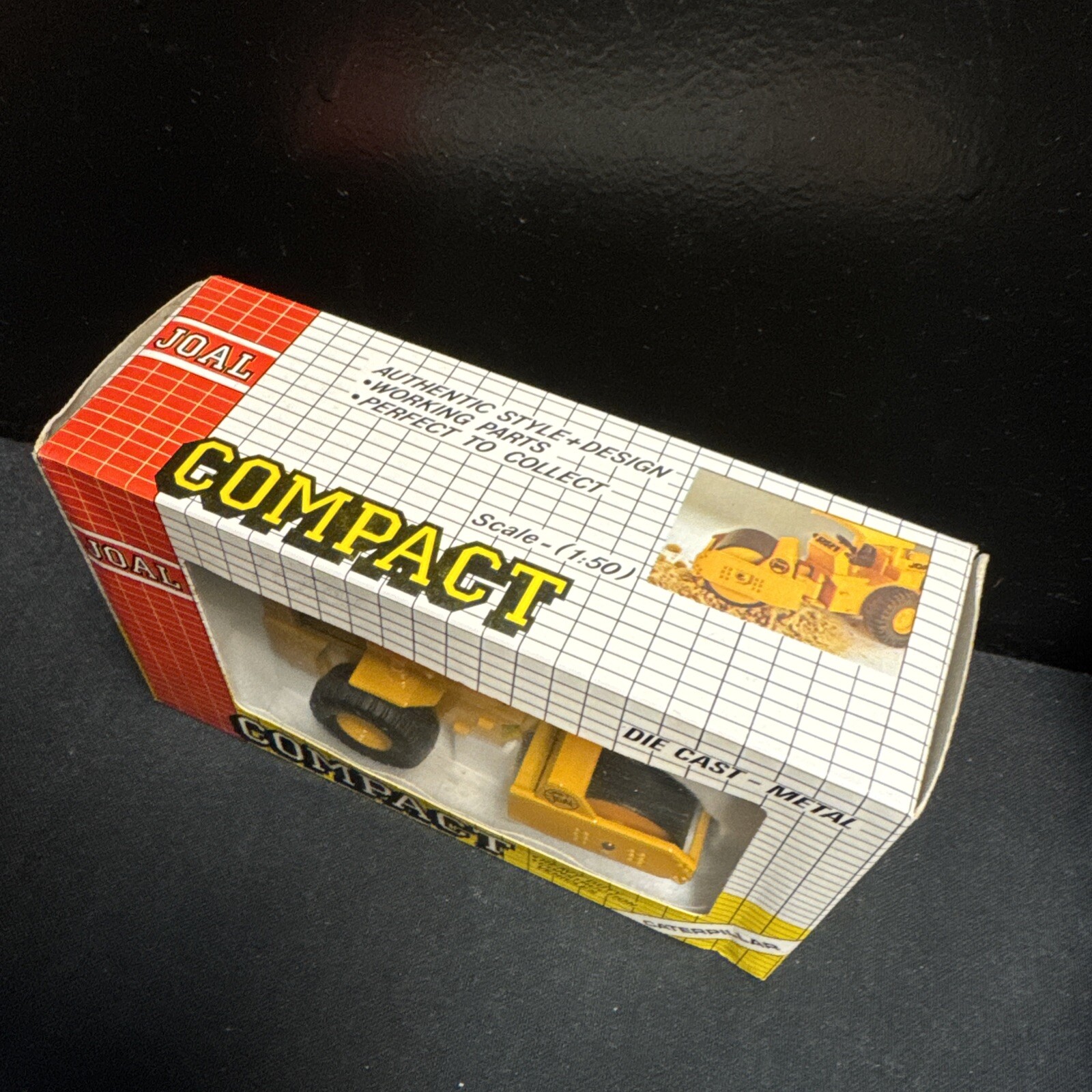 Joal CATERPILLAR #221 STEAM ROLLER 1/50 Scale Diecast NEW