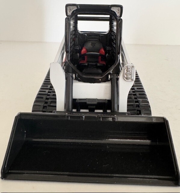 1:25 Bobcat T650 1 Million Compact Track Loader 6989253 Limited Edition