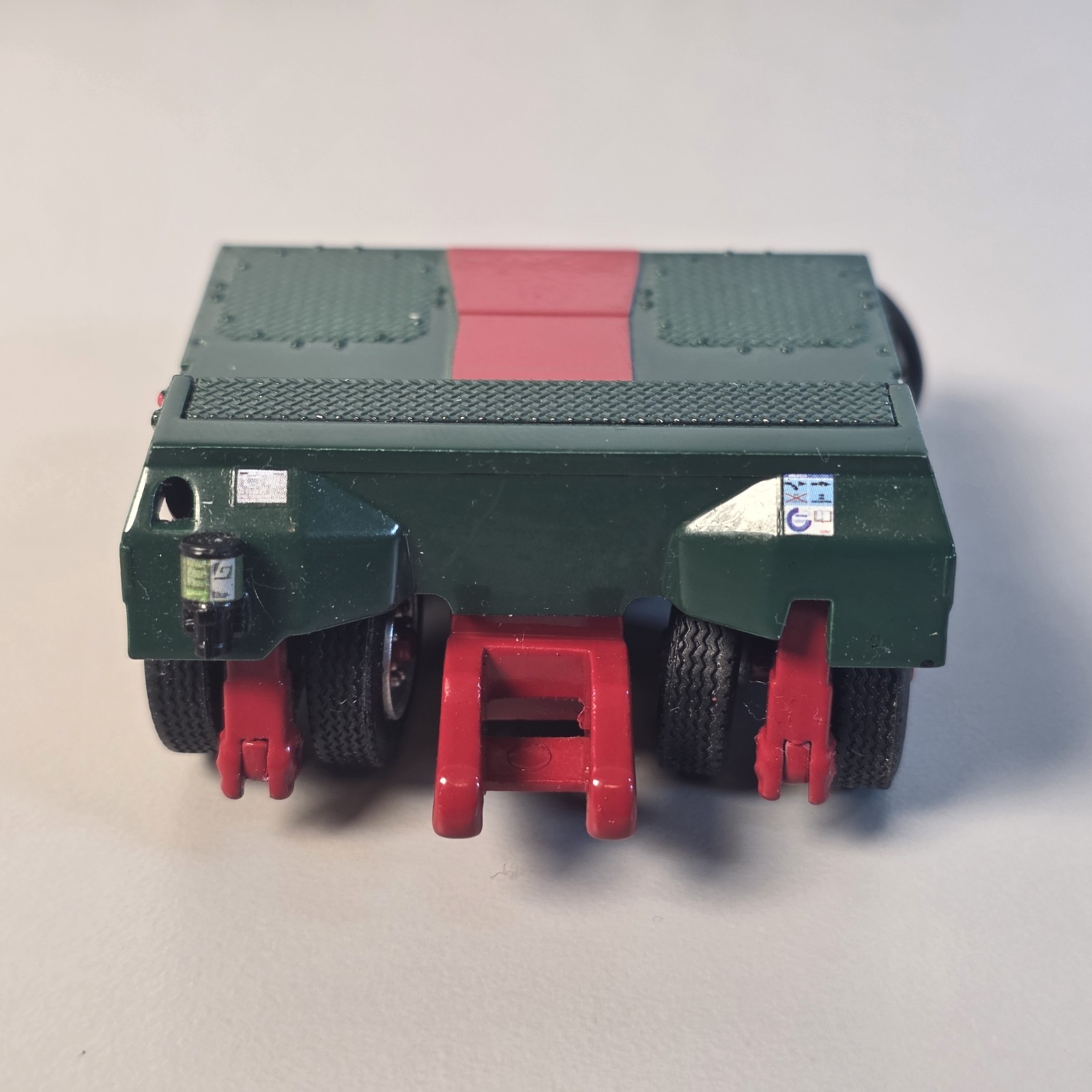 WSI 1:50 Kahl MAN TGX XXL Euro 6 8×4 + 4 Axle Lowloader & 2 Axle Dolly 01-2801