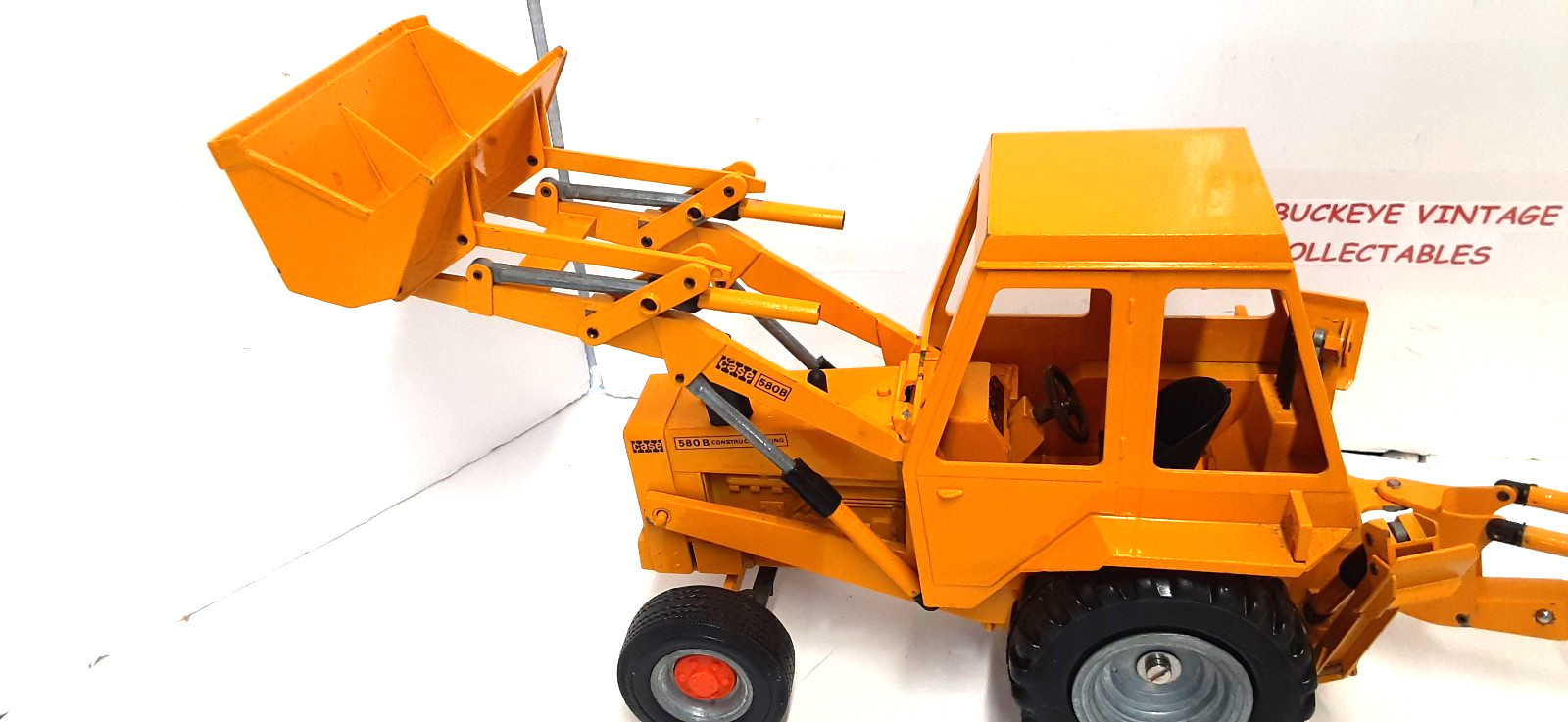 Vintage Case 580B Construction King Loader Backhoe 1:16 – Gescha – W. Germany