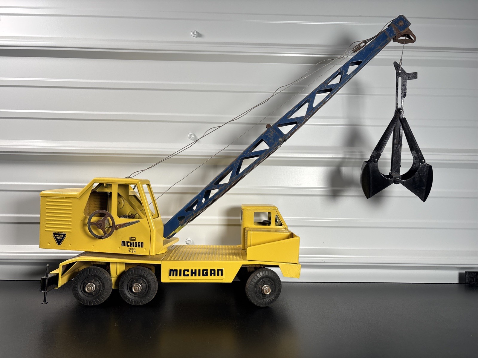 Vintage Nylint Rare Michigan T 24 Quad Axle custom Crane Construction Equipment