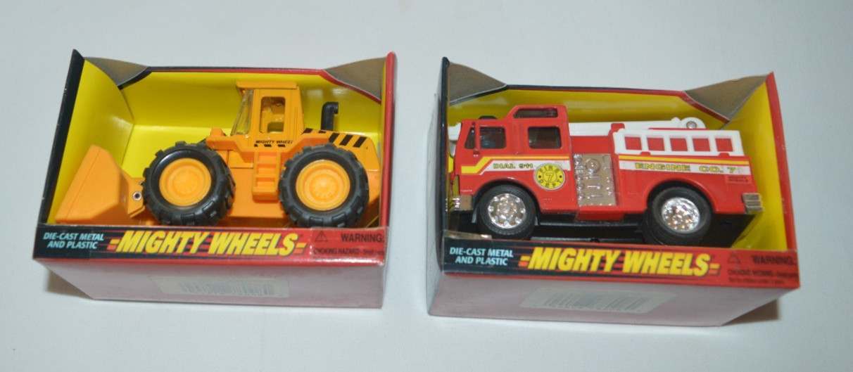 MIGHTY WHEELS MADE BY SOMA – YELLOW WHEEL LOADER & RED FIRE ENGINE