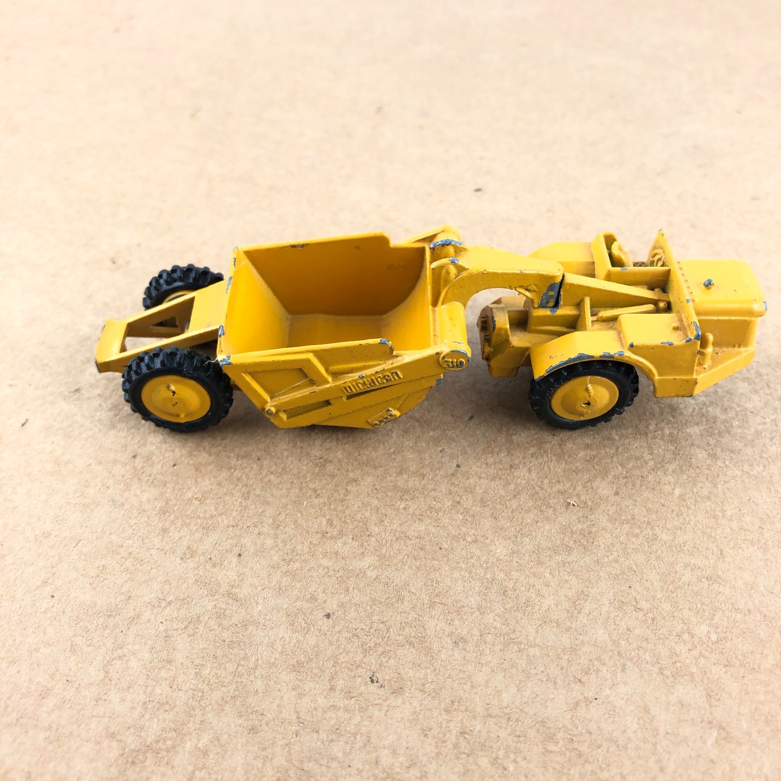 Mercury Lit’l Toys HO Scale 8-69 Euclid Michigan 310 Scraper Construction Equip.
