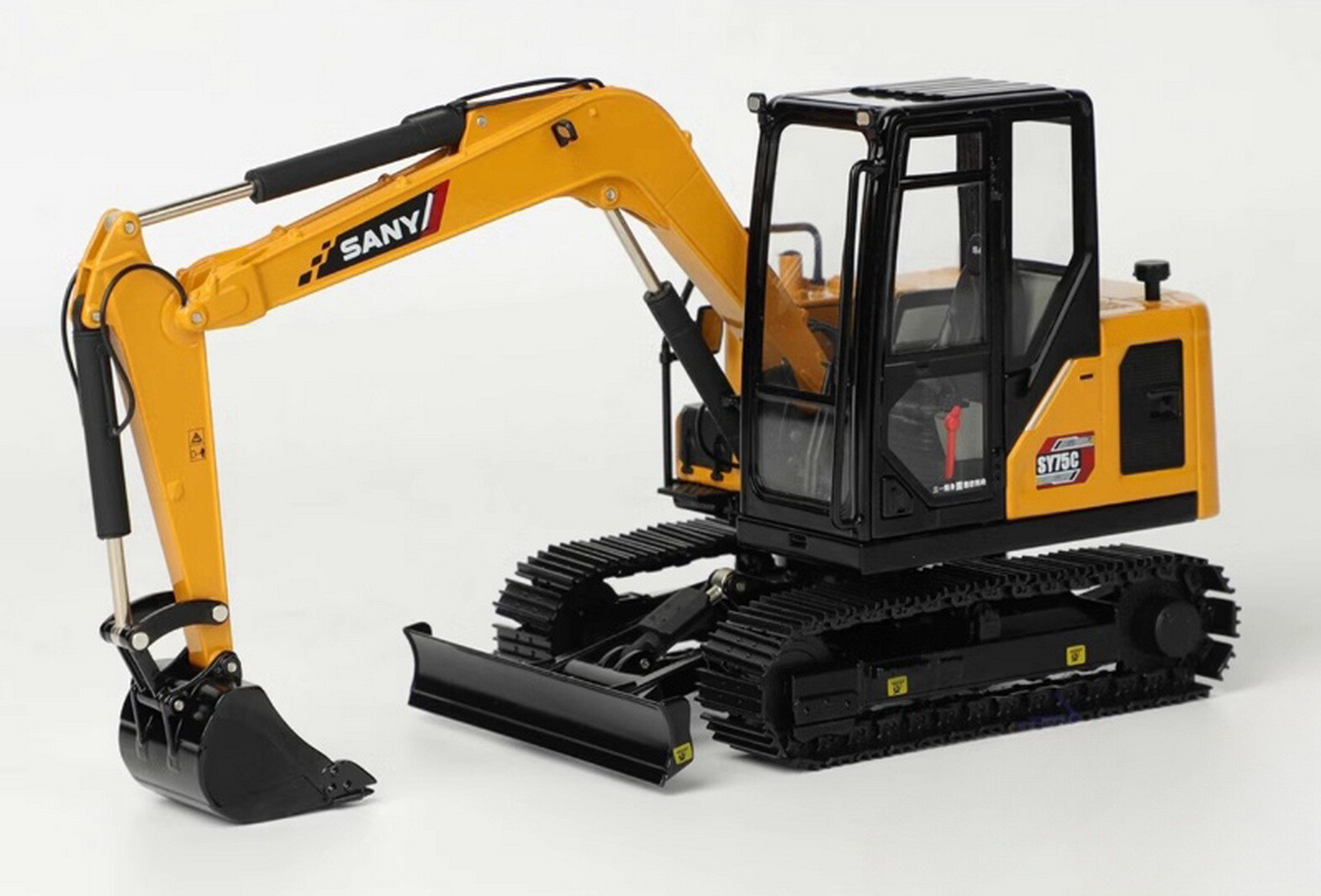 1/25 Scale SANY SY75C Compact Excavator Diecast Model Toy Collection Gift NIB