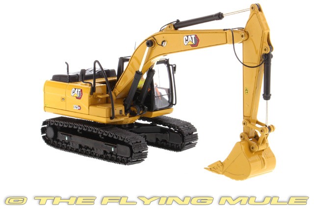 Diecast Masters 1:50 323 GX Excavator