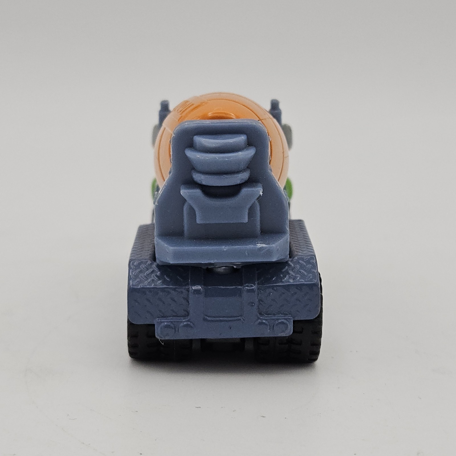 Hasbro Tonka Concrete Cement Truck Diecast #06404 2012 Green 1:53
