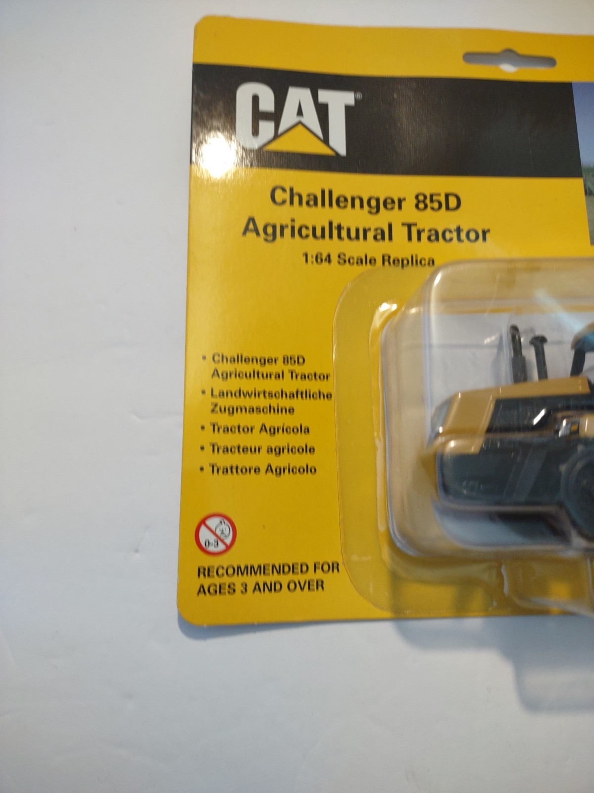 CAT Challenger 85D Agricultural Tractor 1:64 Scale Replica Die Cast Metal 1998