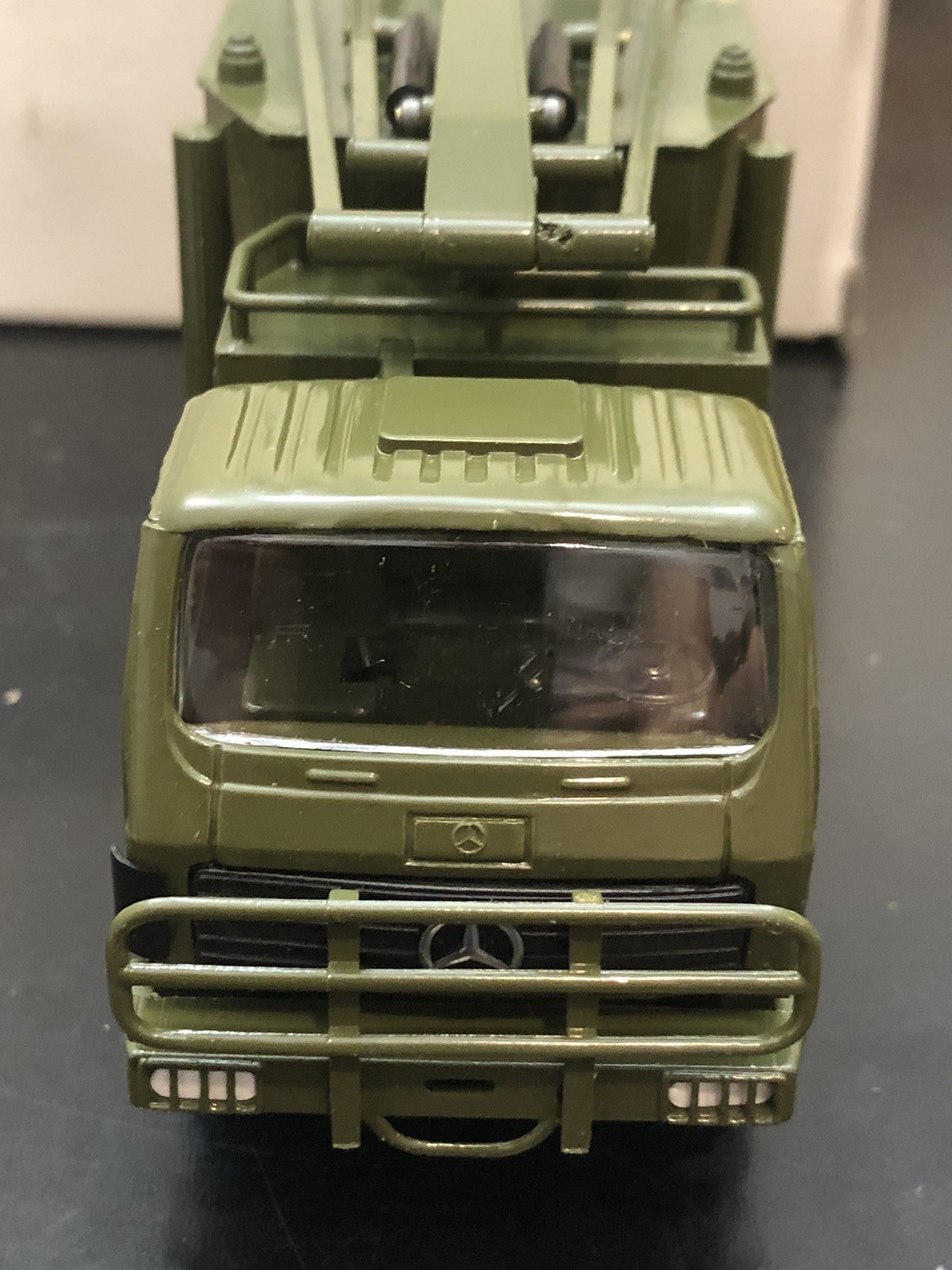 Conrad #3085 Mercedes Benz SK Ericsson Giraffe Radar Military Truck Model – 1:50