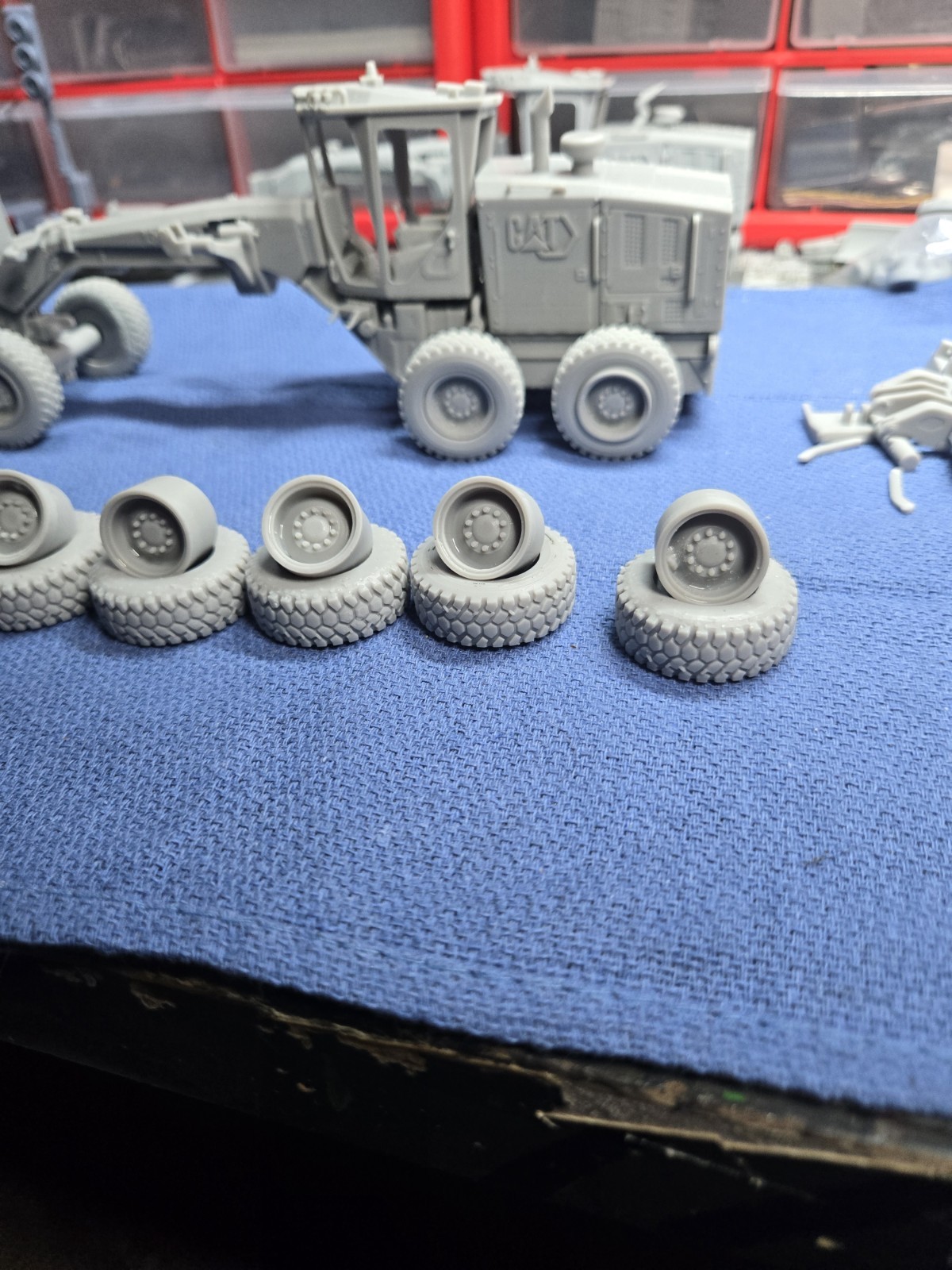 150 Grader 1-25 Scale