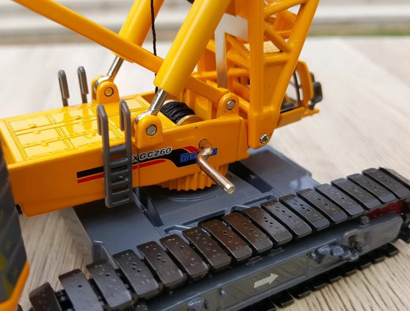 1/120 Scale XCMG XGC260 Crawler Crane Diecast Model Toy Collection Gift