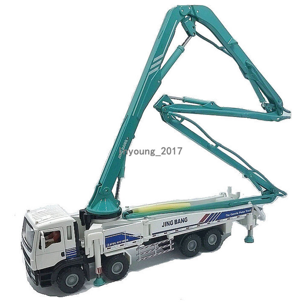 1/50 Concrete Pump Truck Toy Diecast Construction Equipment Metal Model White