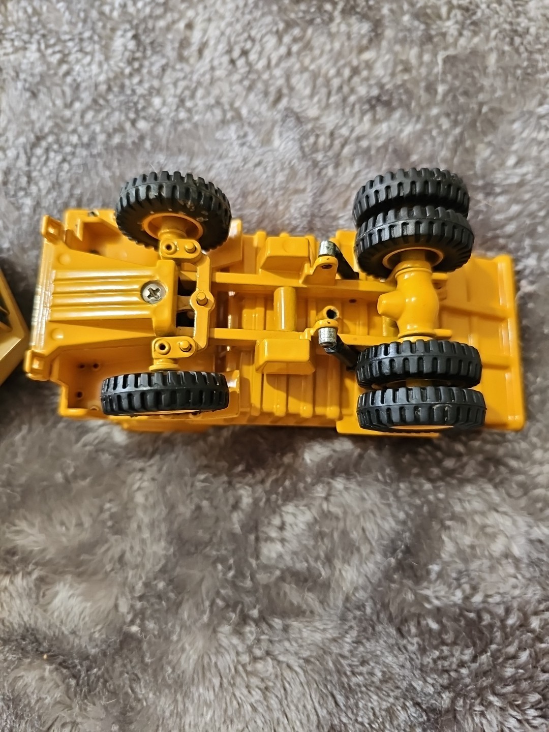 LOT OF 2 Caterpillar Erti-D350D, And 773B Dump Truck Model 2431 1:50 Scale