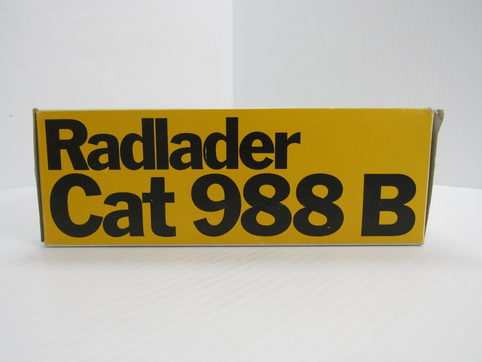 Caterpillar CAT 988B Wheel-Type Loader NZG 1/50