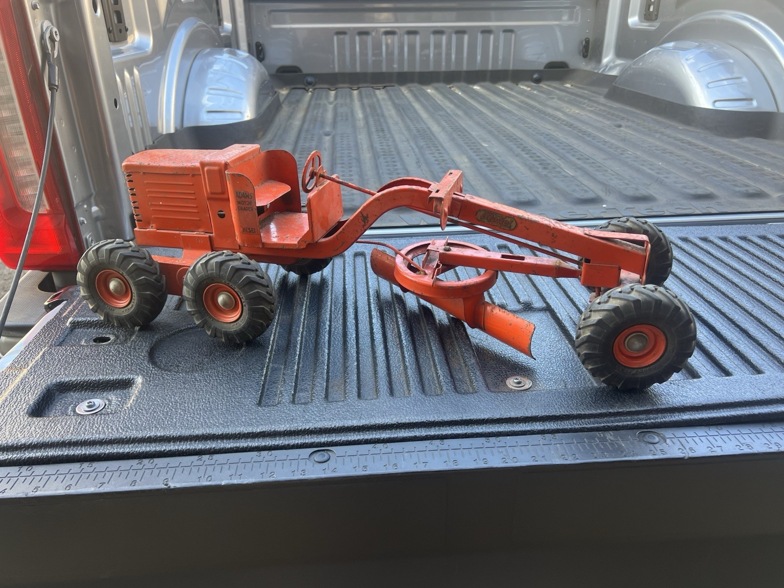 Vintage 1950’s Doepke Model Toys Adams Road Grader Diesel Motor Orange Steel