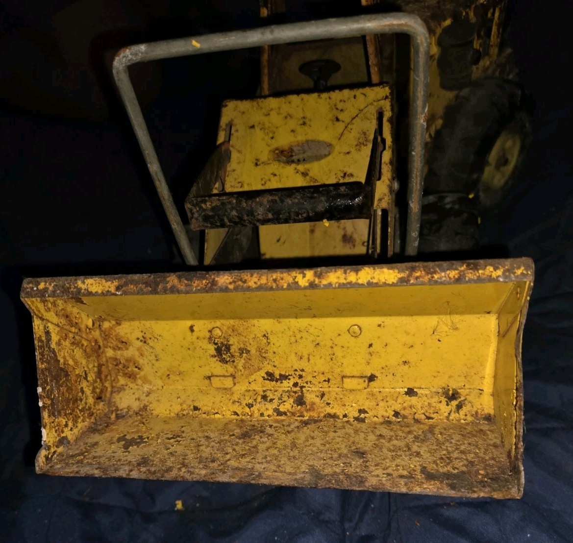 Vintage Mighty Tonka Truck Front End Loader Yellow Steel For Parts/Restoration