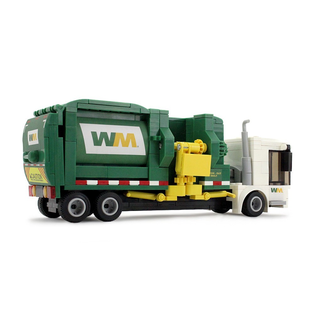 First Gear *WASTE MANAGEMENT* Side Load Refuse Garbage Truck BLOCK BUILDING SET