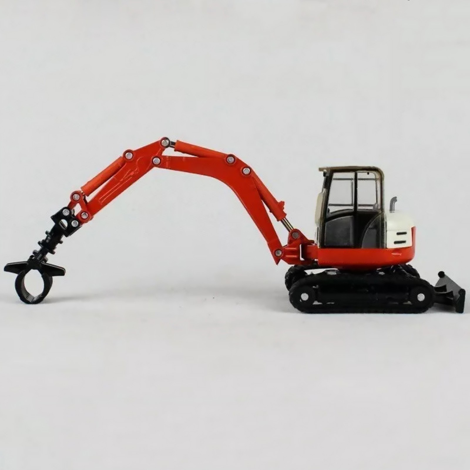 17cm Alloy 1/50 Tracked Wood Grabbers Heavy Construction Vehicle Model Ornament