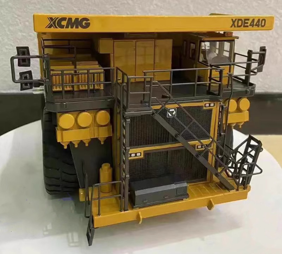 1:47 XCMG XDE440 DOUBLE BRIDGE RIGID MINING TRUCK Dump Vehicle Diecast Model