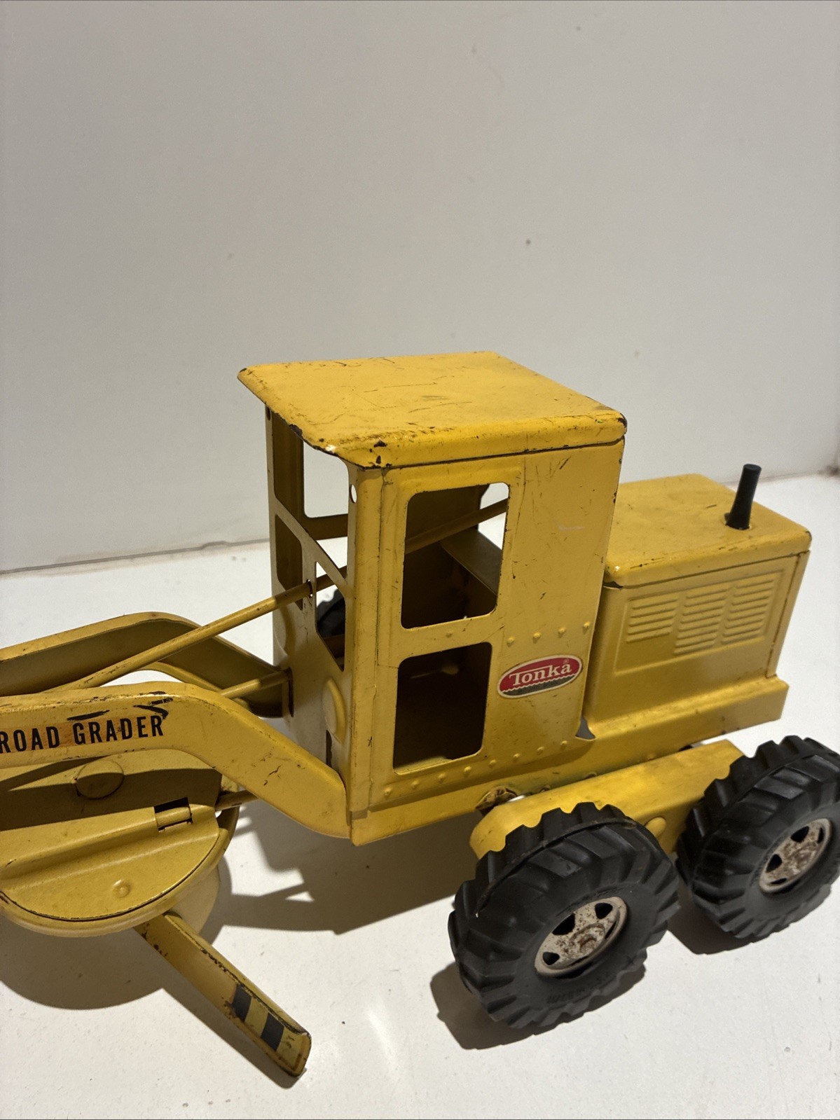 Tonka Truck ROAD GRADER DIe Cast Steel 1950-60’s 17in. Long STEERING