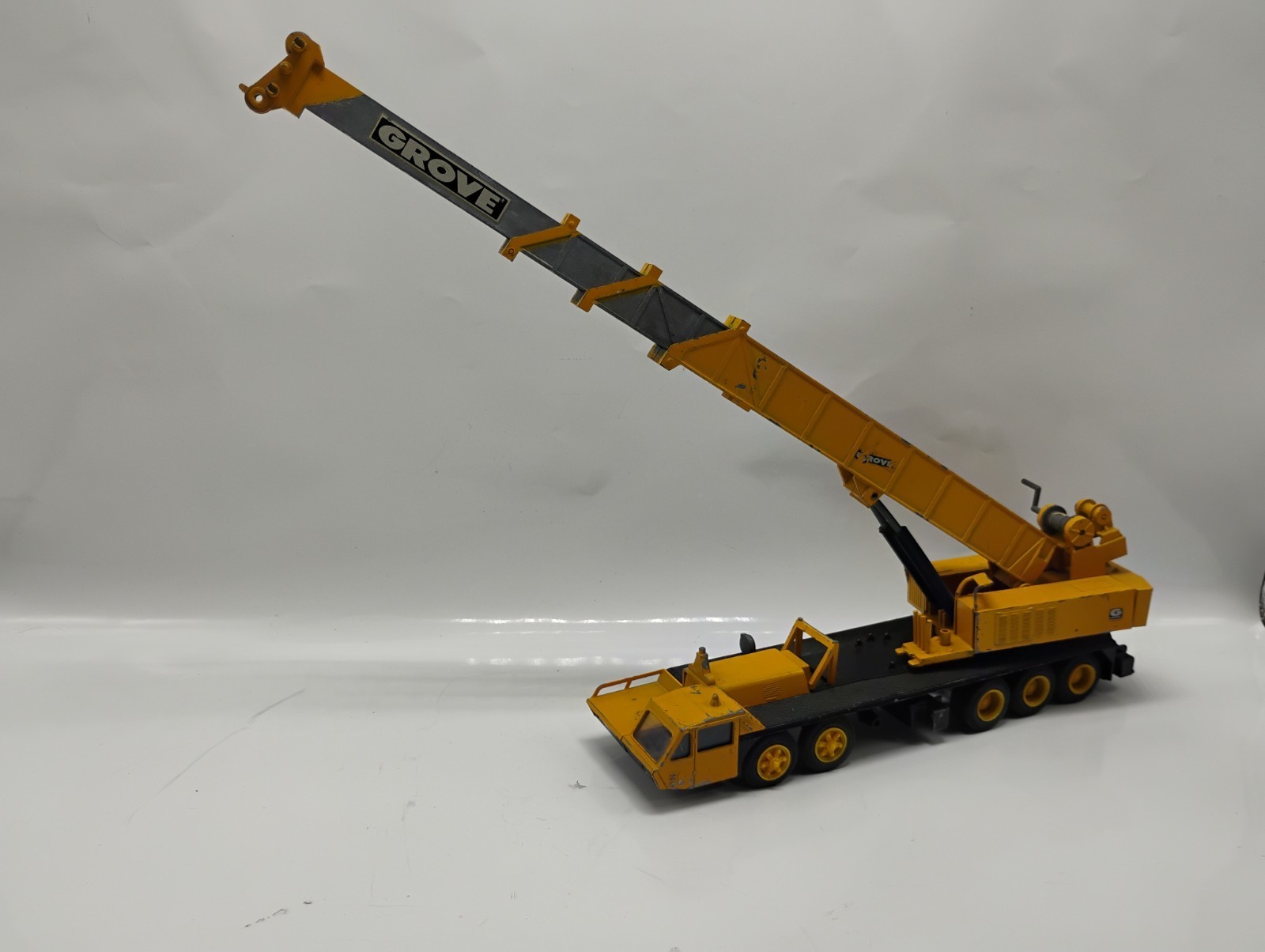 NZG 1:55 Scale Grove Extended 24″ Long Reach Boom Crane FOF PARTS OR REPAIR
