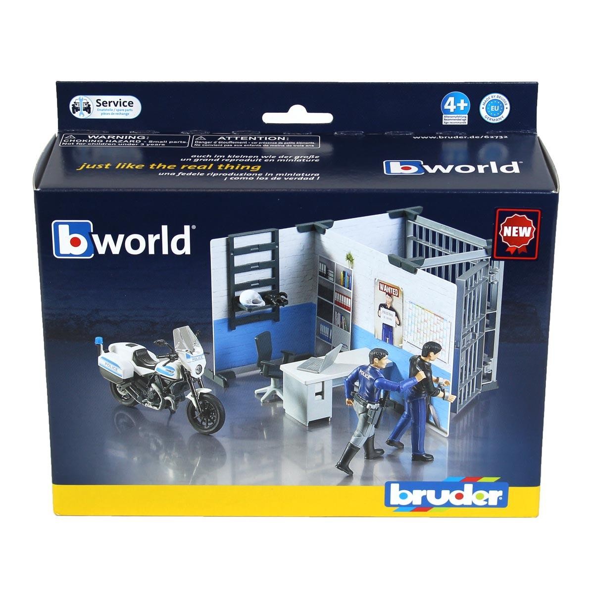1/16 Bruder Police Station with Police Motorbike 62732