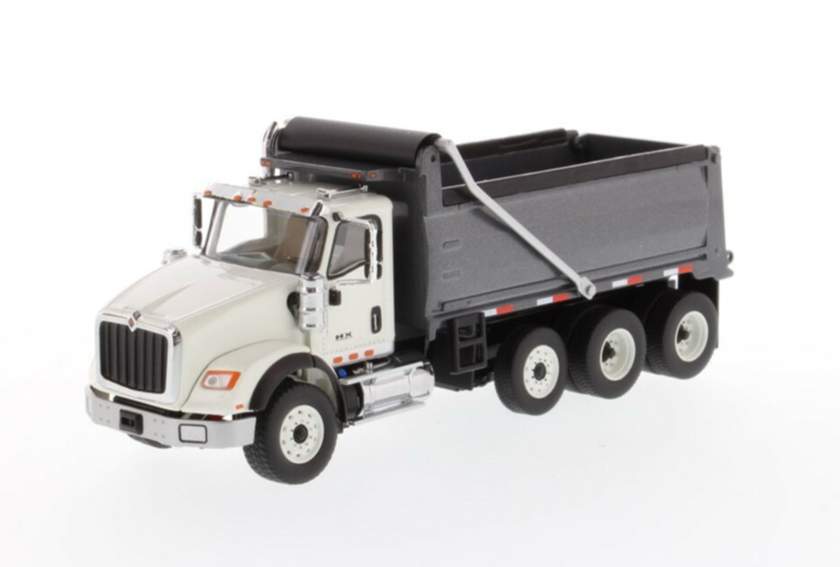 Diecast Masters 71013 International HX620 Tridem Dump White / Gun Metal 1/50 MIB