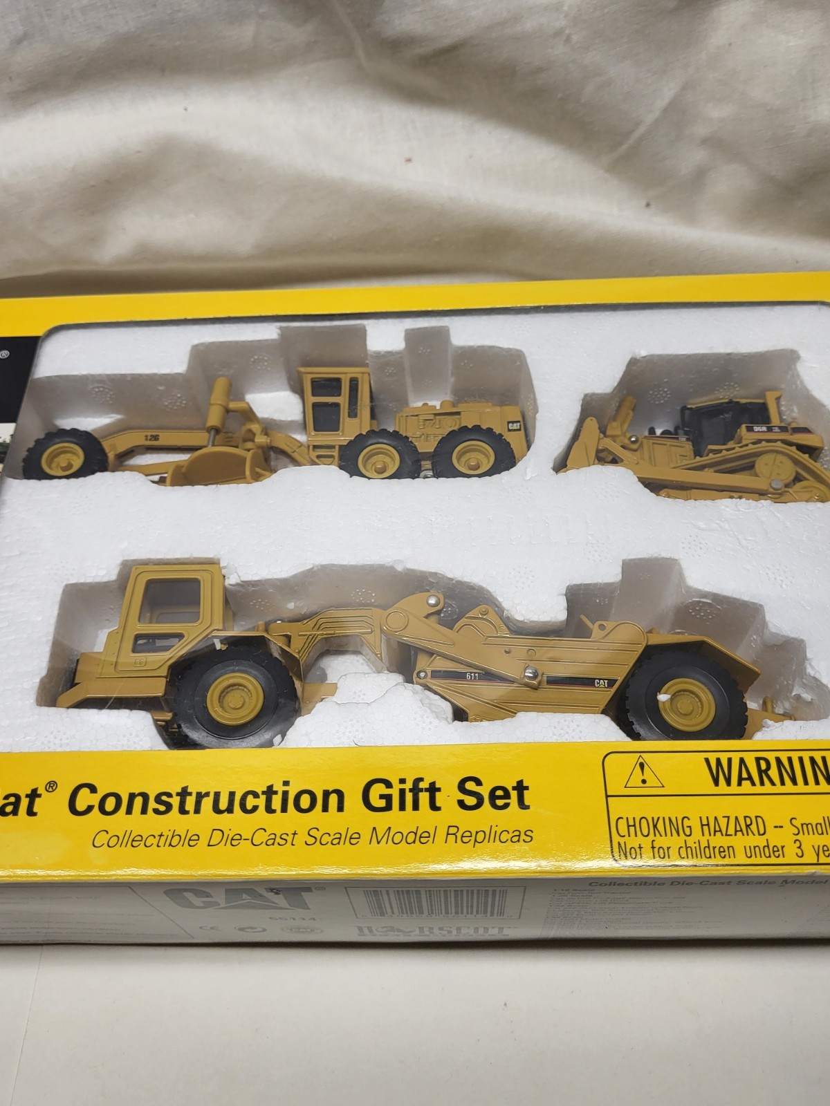 Cat Construction Gift Set 1:64 Scale Norscot Motor Grader Track Tractor Scraper