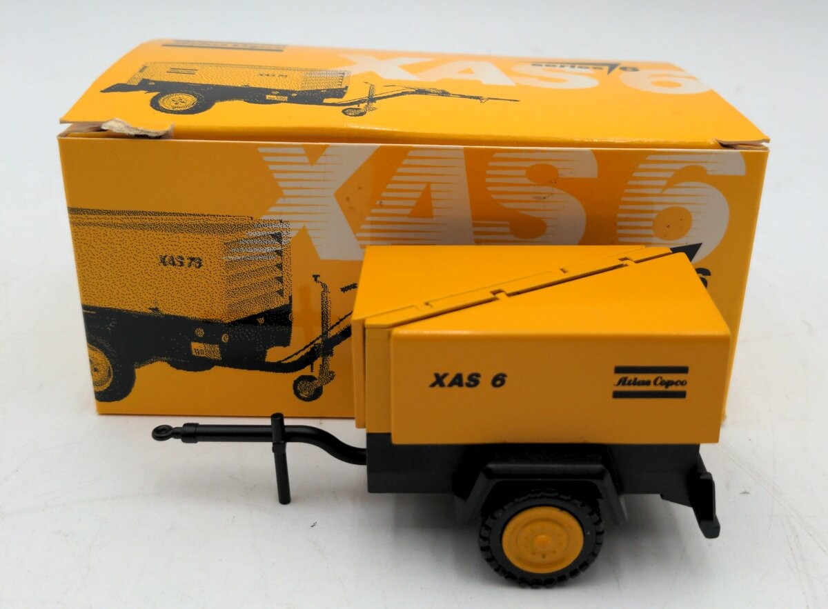 NZG 418 1:25 Scale Scale Diecast Atlas Copco XAS 6 Portable Compressor NIB