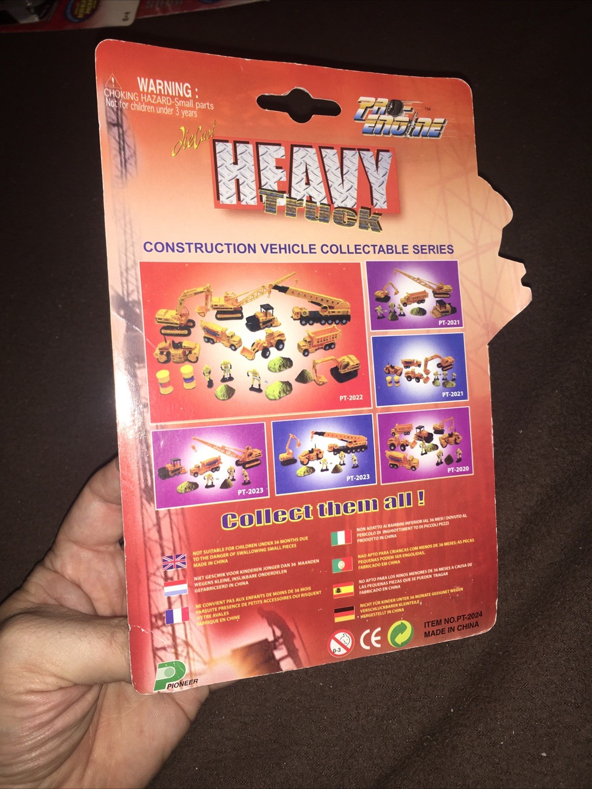 PRO ENGINE HEAVY TRUCK DIECAST Cement Mixer NEW IN PACKAGE