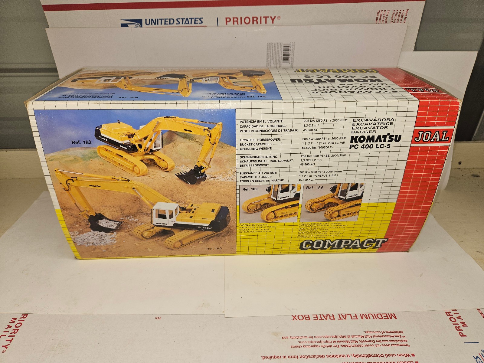 1/32 JOAL KOMATSU EXCAVATOR PC 400LC-5 NEW IN NICE BOX
