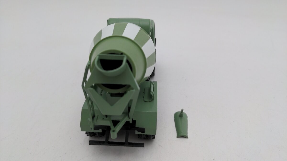 Conrad 2222 1:50 Scale Die-Cast Green/White Betonmischer 2222B 6×4 Cement Mixer