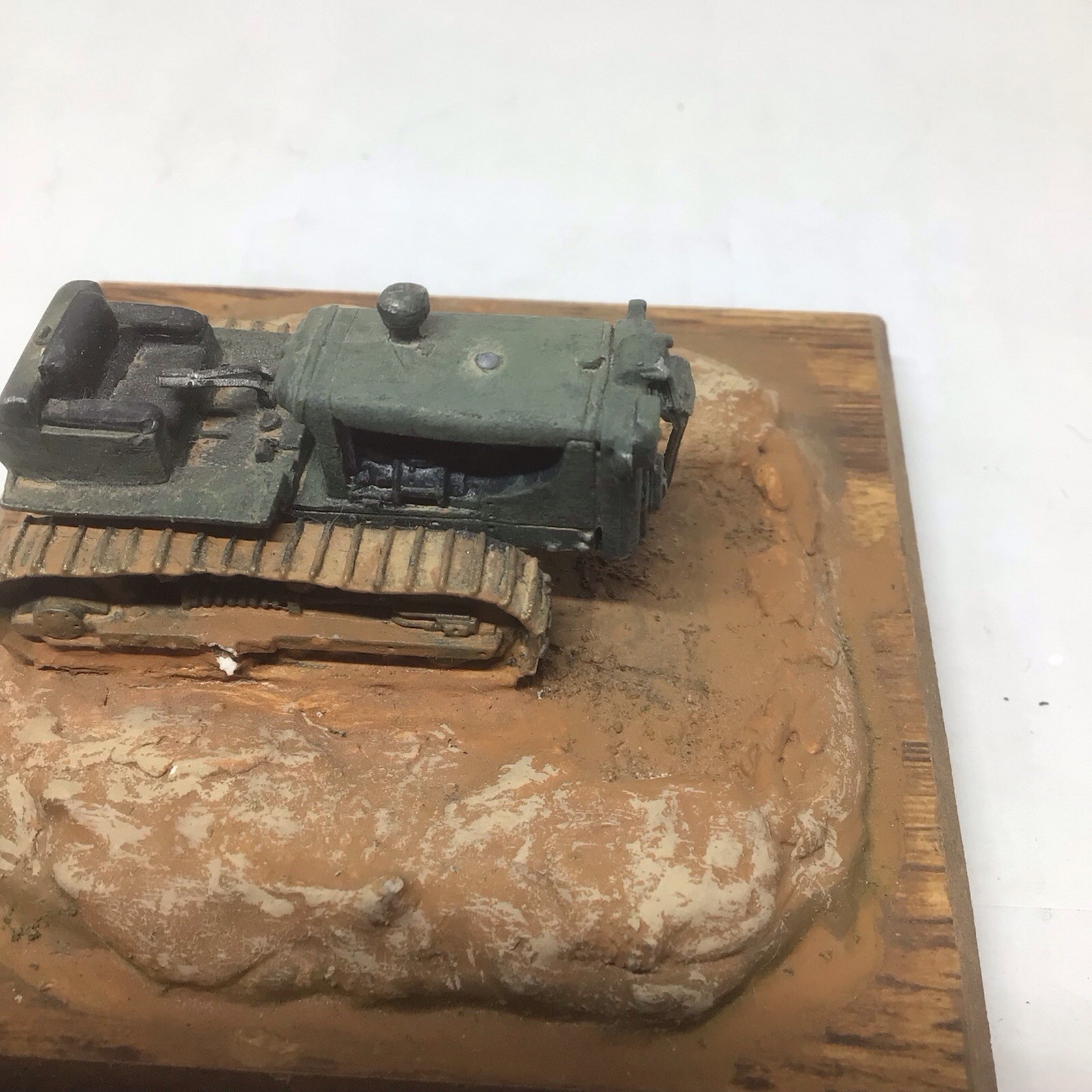 VINTAGE TEREX GM PRODUCT OF GENERAL MOTORS BRONZE BULLDOZER / DOZER DESK DISPLAY